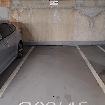 Big City Life - Bliska Wola Tower A Апартаменты