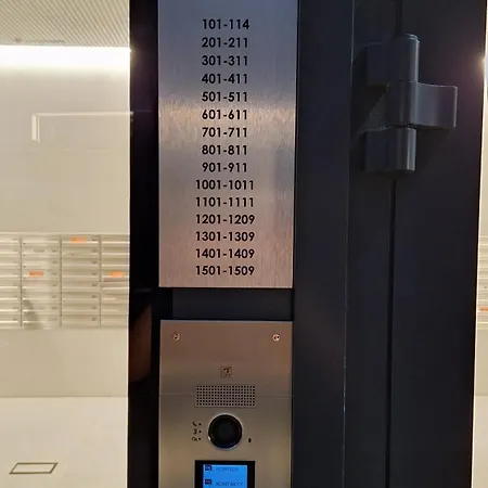 Апартаменты Big City Life - Bliska Wola Tower A