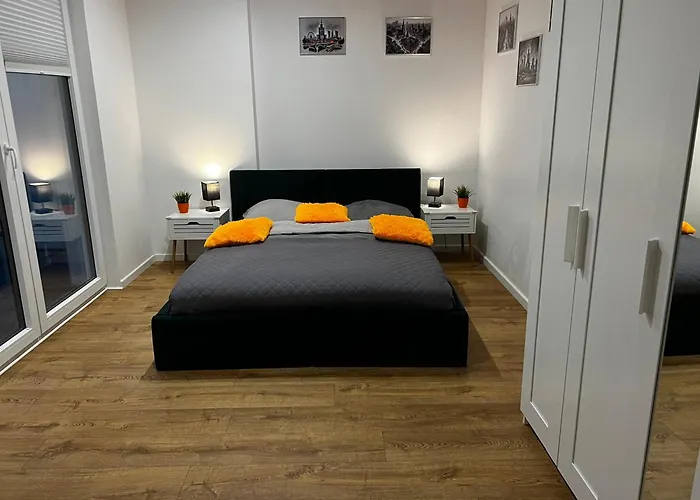 Big City Life - Bliska Wola Tower A Apartman *